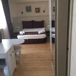 Almena Hotel