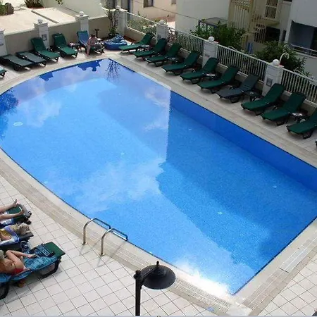 Отель Almena 4*