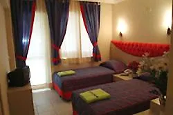 Отель Almena 4*