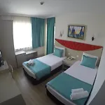 Hotel Almena 4*