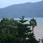Almena Hotel 4*