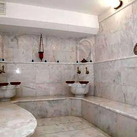Almena 4*