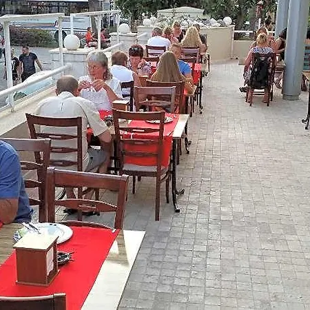 Almena Ξενοδοχείο 4*