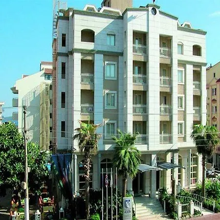Almena ホテル