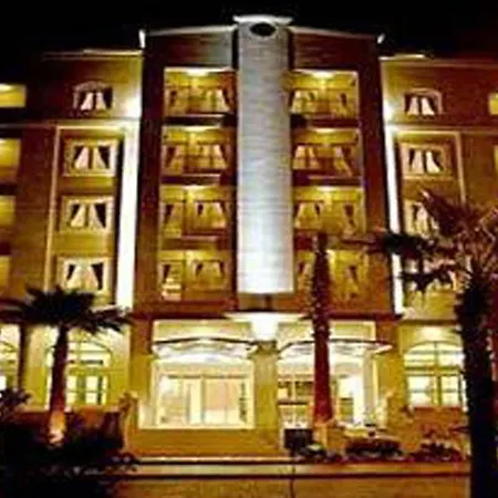 Hotel Almena 4*